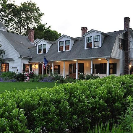 Stone Throw Cottage Inn Bar Harbor Exterior photo