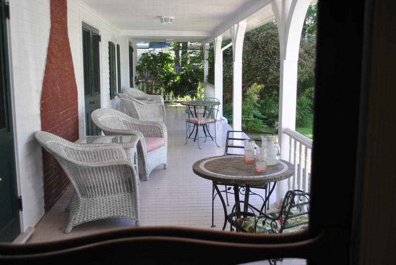 Stone Throw Cottage Inn Bar Harbor Exterior photo